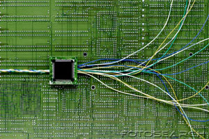 wires-computer-circuit_200299724-001.jpg