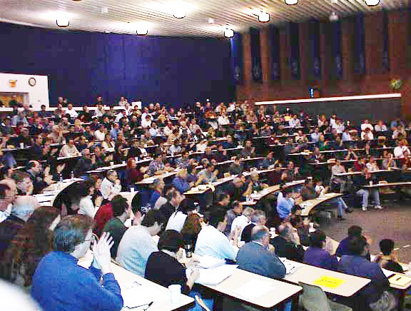mcle_lecture_hall_crowd.jpg